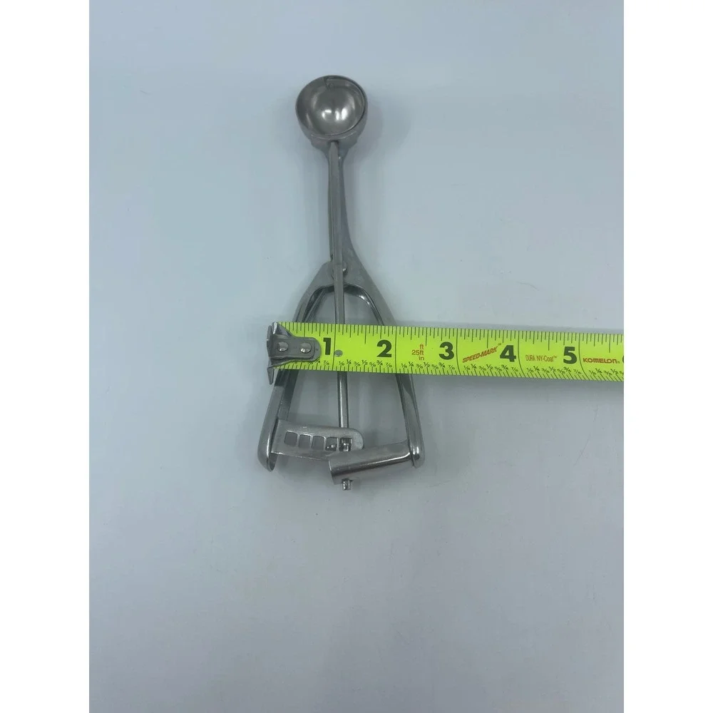 Hamilton Beach Model 33 Stainless Steel Ice Cream Scoop Disher Squeeze Handle 8
